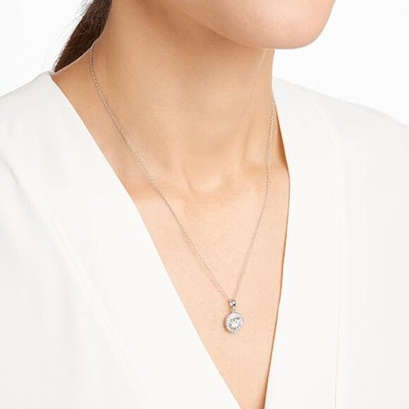 Amazon Essentials Necklace and Stud Earrings Jewelry Set - Picture 4 of 10